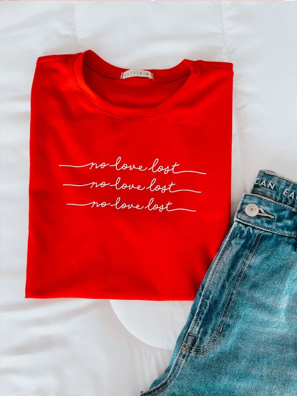 Camiseta No Love Lost